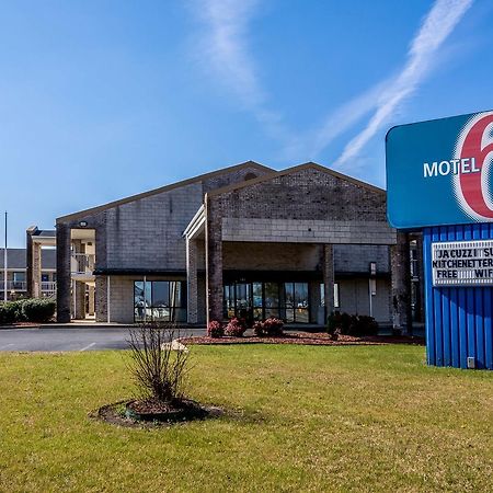 Motel 6-Kenly, Nc المظهر الخارجي الصورة