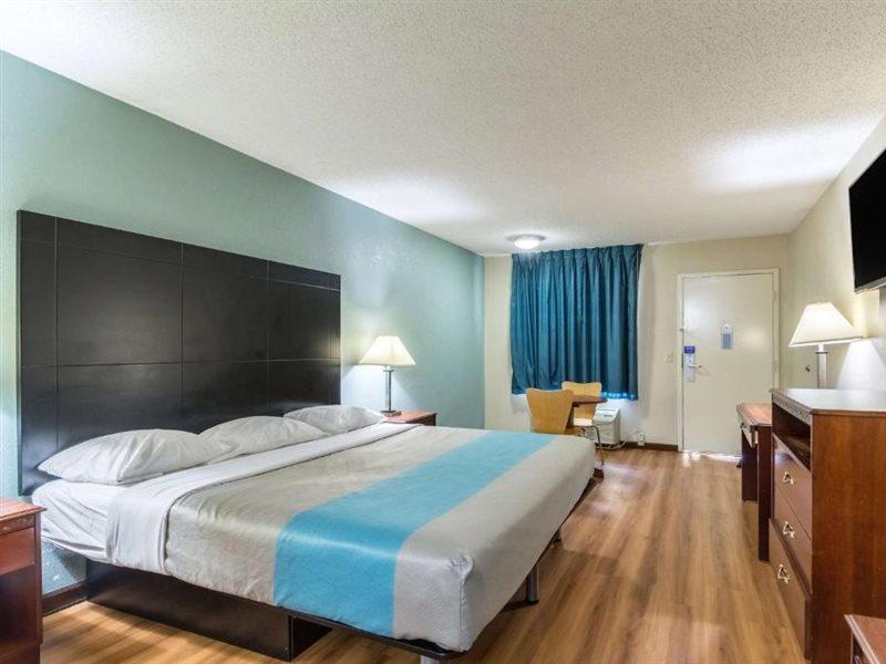 Motel 6-Kenly, Nc المظهر الخارجي الصورة