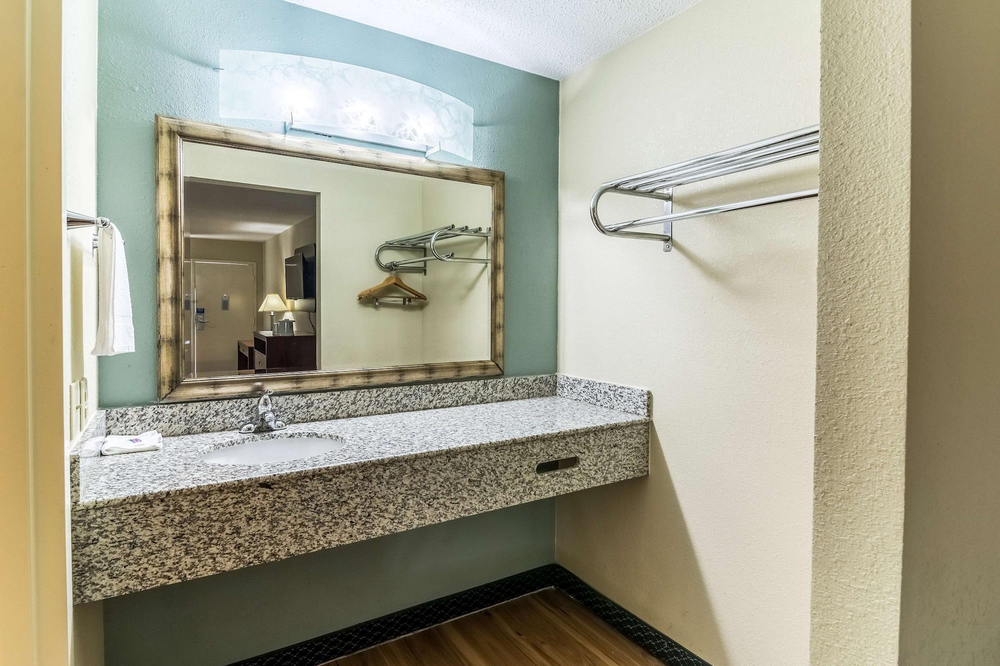 Motel 6-Kenly, Nc المظهر الخارجي الصورة