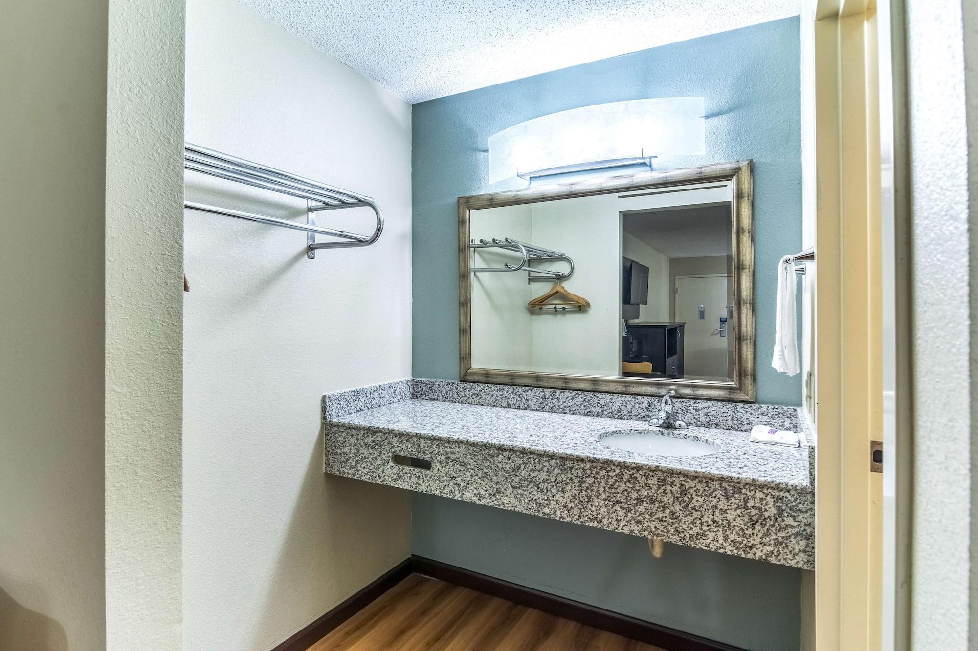 Motel 6-Kenly, Nc المظهر الخارجي الصورة