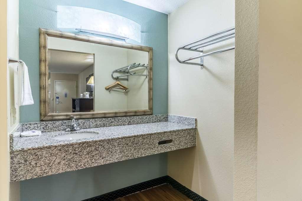 Motel 6-Kenly, Nc الغرفة الصورة