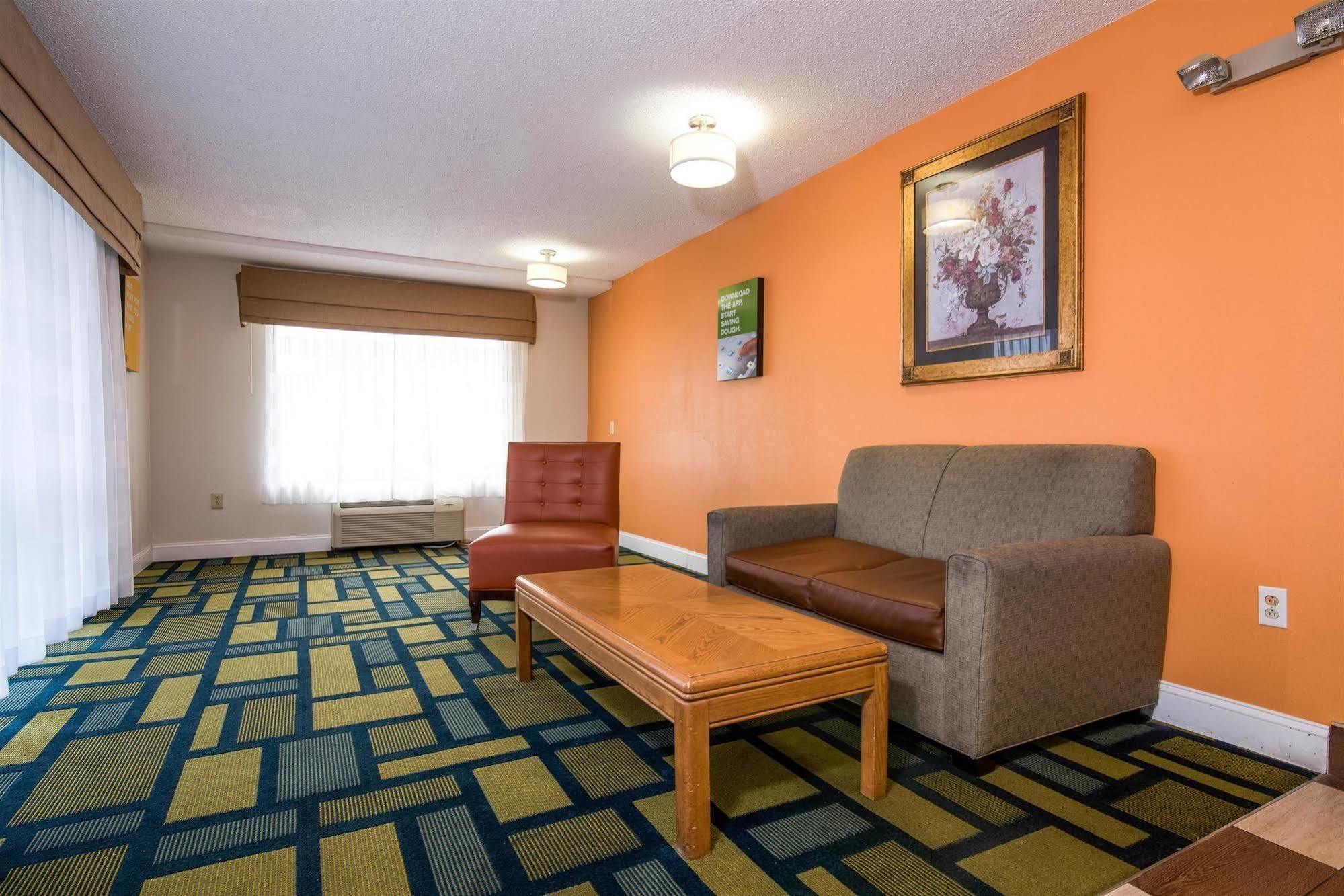Motel 6-Kenly, Nc المظهر الخارجي الصورة