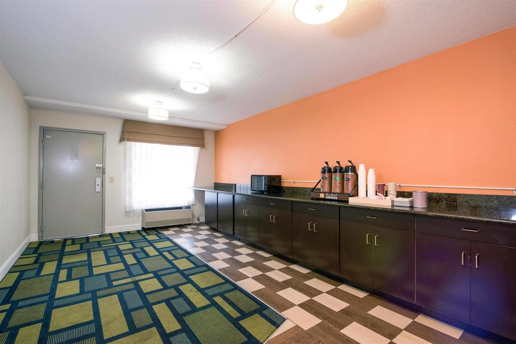 Motel 6-Kenly, Nc المظهر الخارجي الصورة