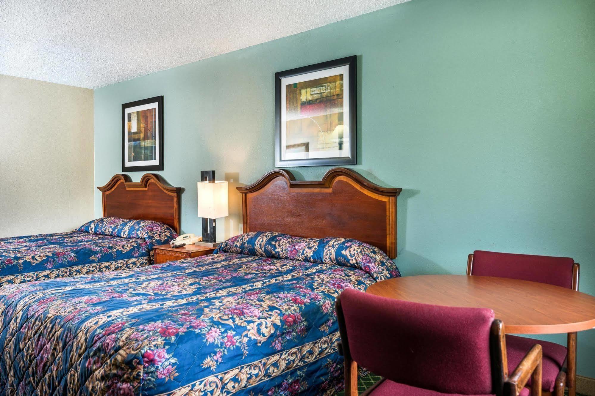 Motel 6-Kenly, Nc المظهر الخارجي الصورة