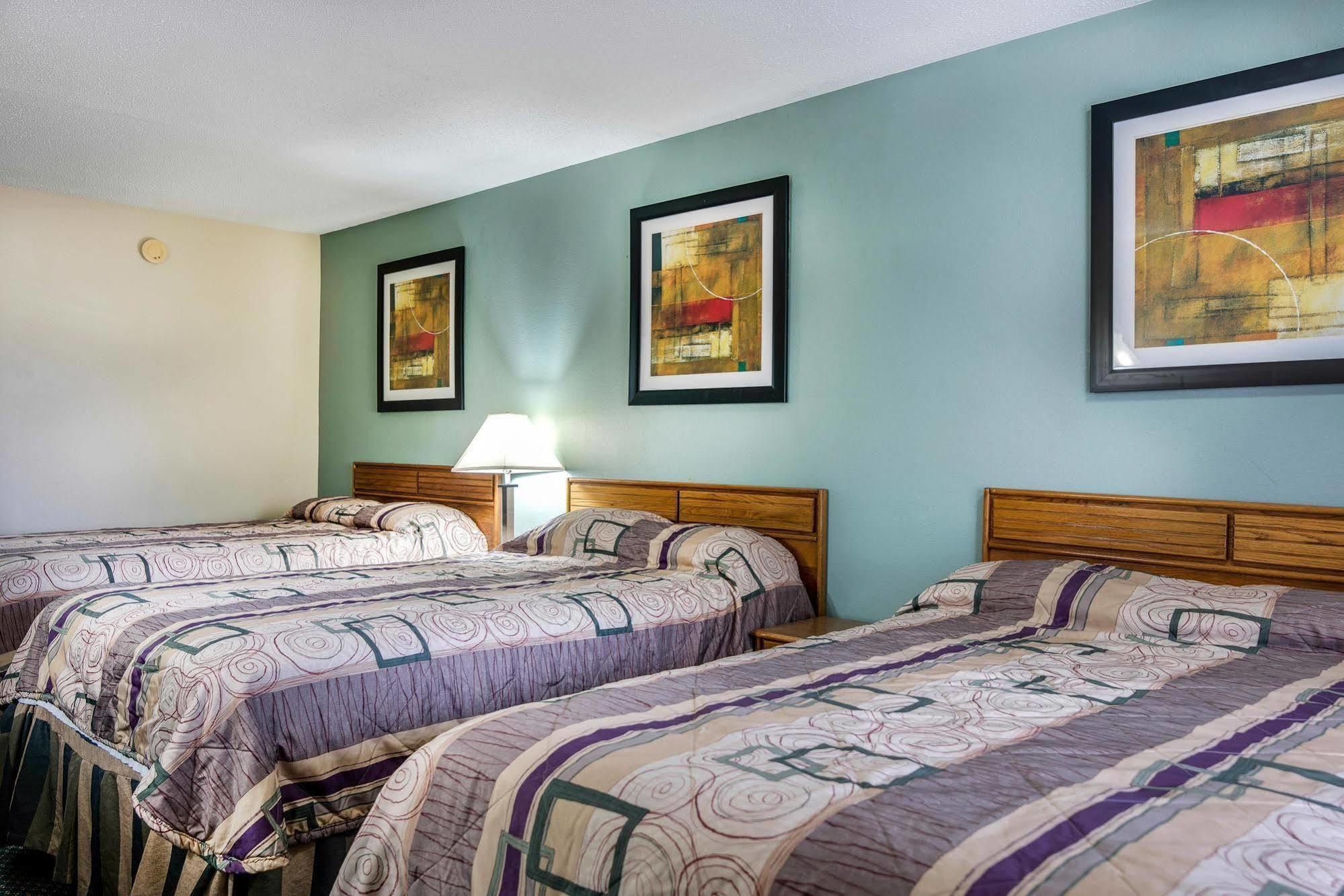 Motel 6-Kenly, Nc المظهر الخارجي الصورة