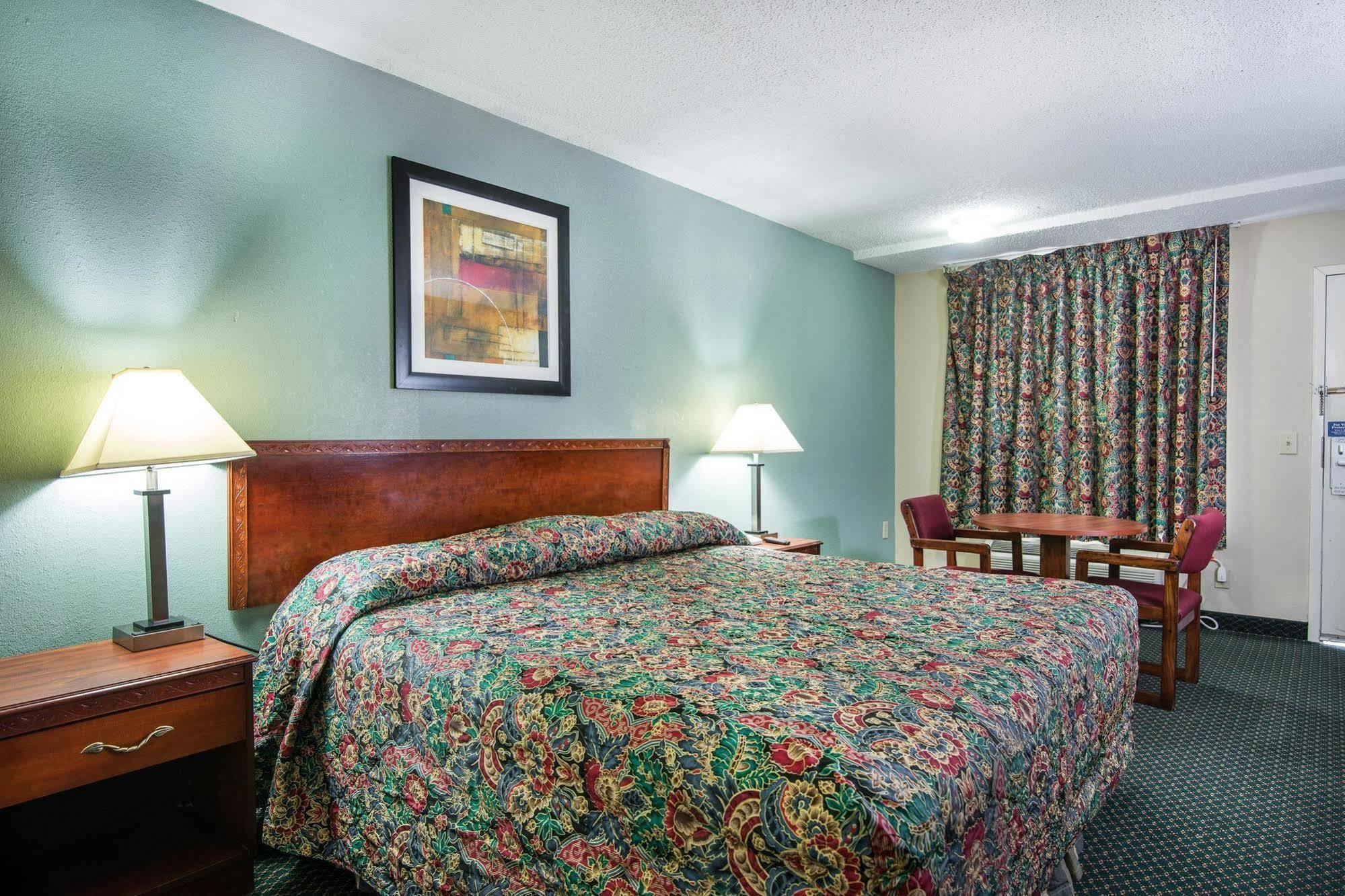 Motel 6-Kenly, Nc المظهر الخارجي الصورة